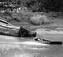 old boat by kathleenjean