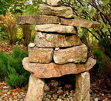 Inuksuk on the grounds of the Governer General's property by Shulie1