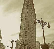 flatiron building, NYC by andytechie