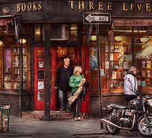 New York - Store - Greenwich Village - Three Lives Books by Mike Savad