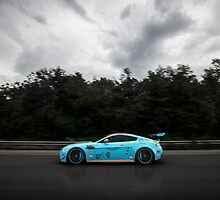 Aston Martin Vantage V12 on goldRush Rally by Mo Satarzadeh
