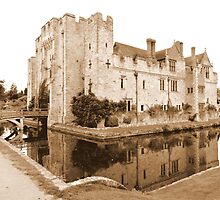 Hever Castle by mikebov