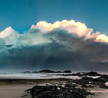 Sawtells Stormy Sunset by dan stewart
