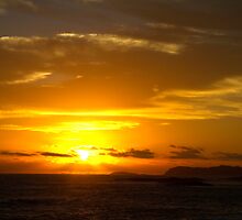 Lights Beach Sunset 10/01/2014 by pennyswork