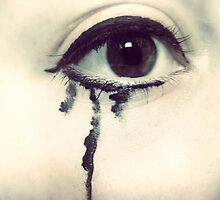 Tears of sorrow by Riko2us