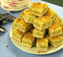 Scrumptious Apple Crumble Cake (Apfel-Streusel-Torte) by MidnightMelody