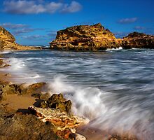 Portsea Back Beach by Darren Stones