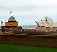 Sydney Oprah House by reneesibraa