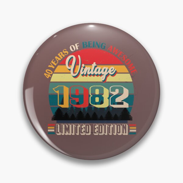 40 Years Of Being Awesome Vintage 1982 Limited Edition Born January