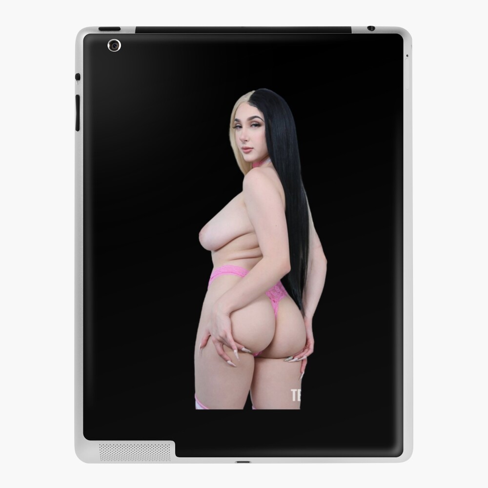 Skylar Vox Poses Naked Big Boobs Female Erotic Art Photography IPad