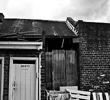 Gents Room by theblindfrog