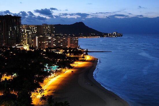 Waikiki Night