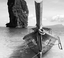 Taxi boat by Ian Wade