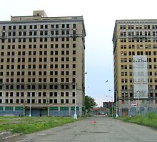 Abandoned Towers by iddude313