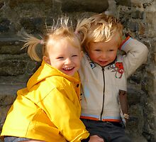 My 2 years old grand daughter and her lover by Chantal Ferré
