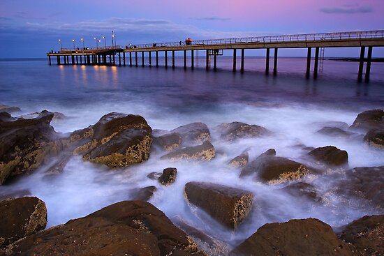 Lorne Pier