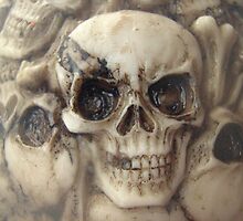 Argh! Shiver Me Skulls!! by Cammo119