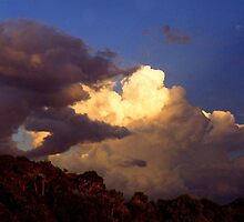 Storm building.... by DaveHrusecky