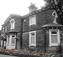 The Old Gatehouse by Sandra Cockayne
