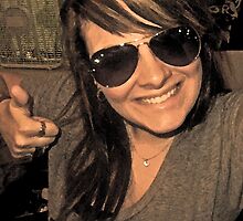 Thumbs Up2 by lroof