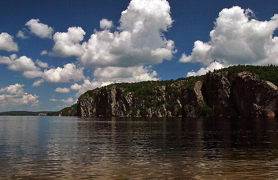 Mazinaw Lake