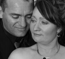 Margueritte & Chris 2 by greyboximages
