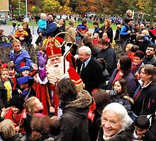 Getting a personal salute by Sinterklaas by jchanders