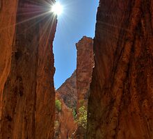 Standley Chasm by paulmcardle