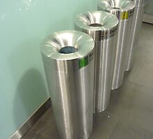 Recycling bins by bubblehex08