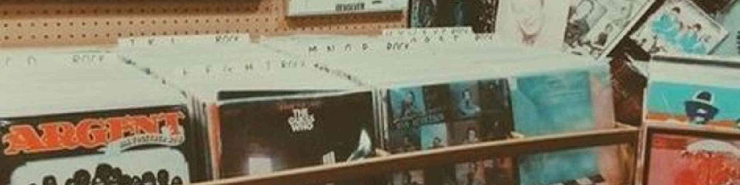 Artist shop banner image