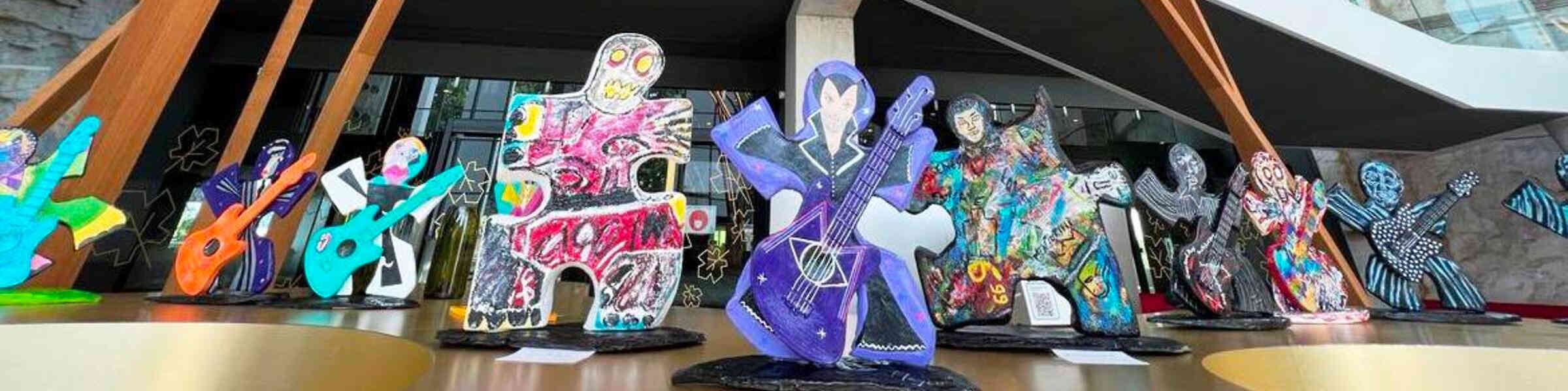 Artist shop banner image