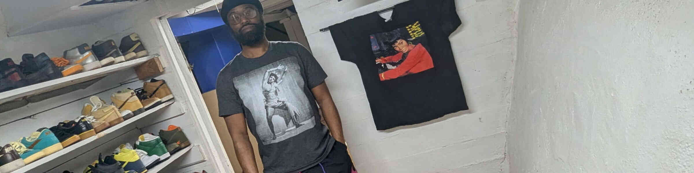 Artist shop banner image