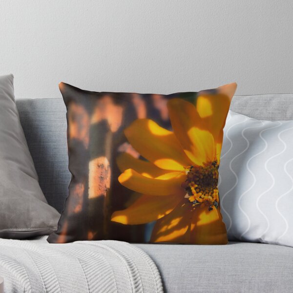 Aperçu de l'œuvre Autumn Shadows créée et vendue par KellyHeaton.