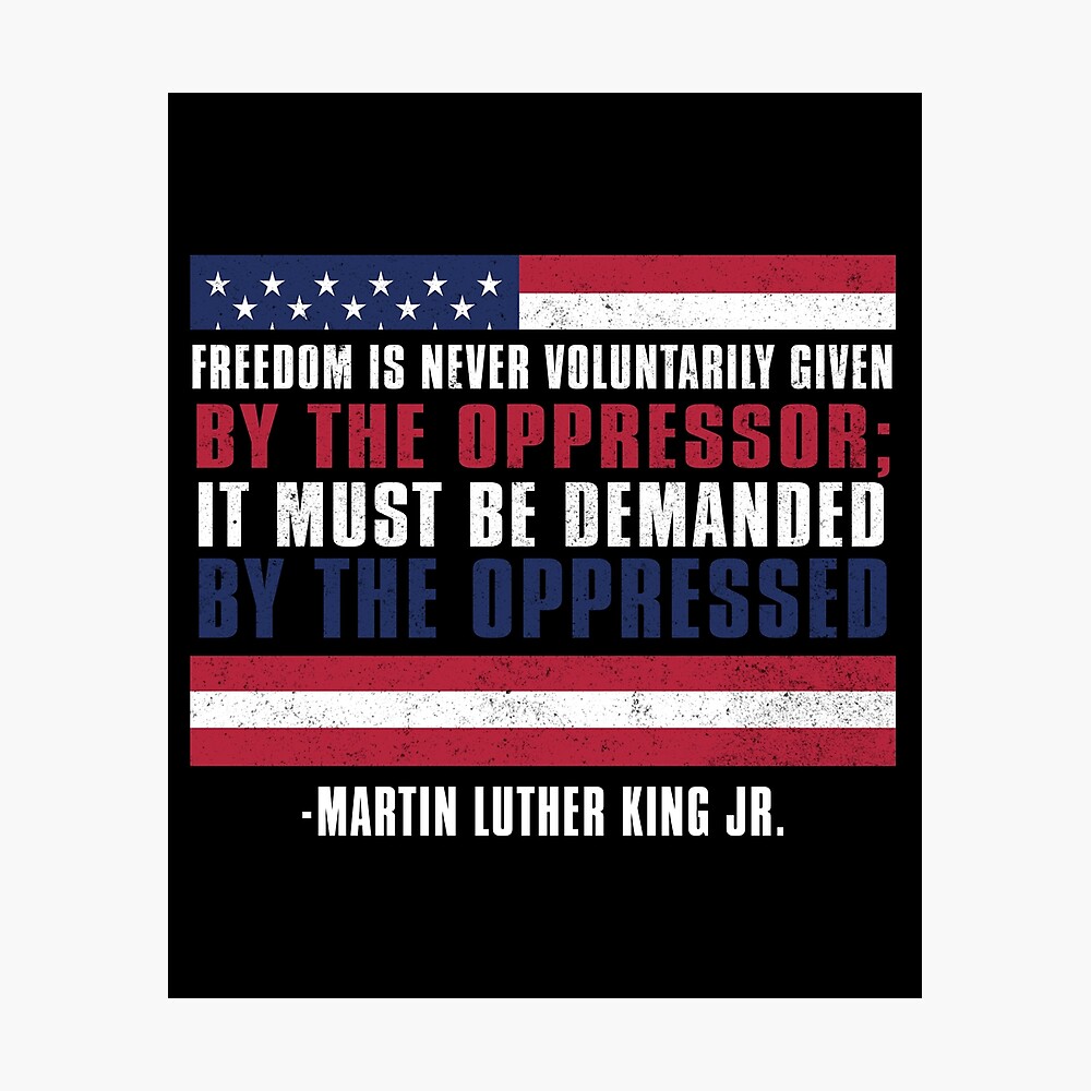 Poster Drapeau Americain Mlk Citation Egalite Des Droits Par Jzelazny Redbubble