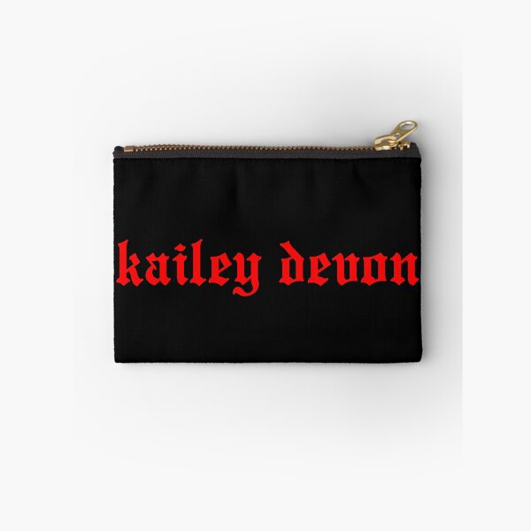 Aperçu de l'œuvre Kailey Devon créée et vendue par KaiDee.