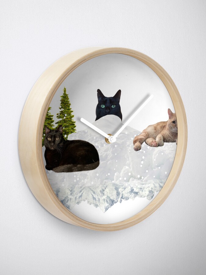 Alternate view of Blue Christmas V4 Clock