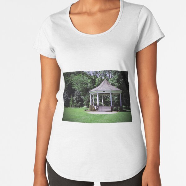 VP Photography - Gazebo Premium Scoop T-Shirt