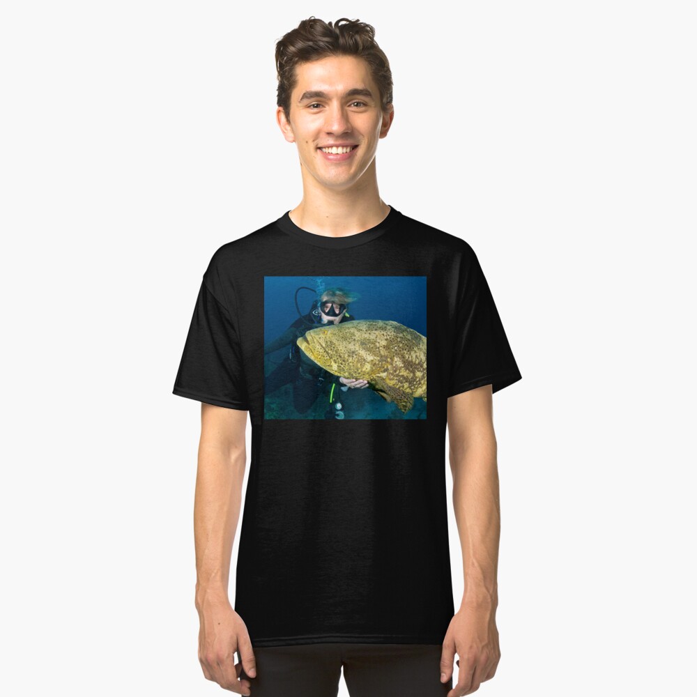 Chris petting a Goliath Grouper Classic T-Shirt