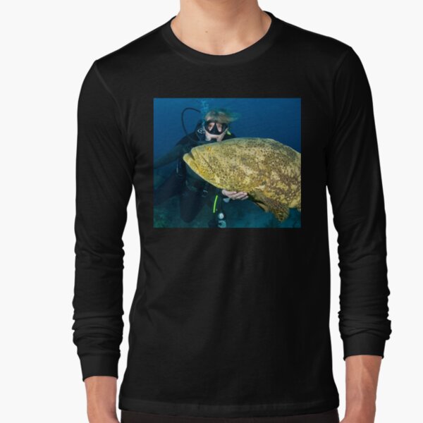 Chris petting a Goliath Grouper Long Sleeve T-Shirt