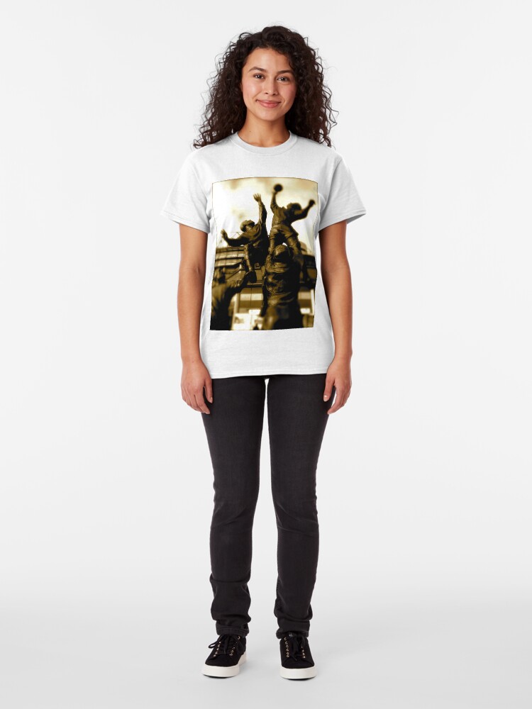 Alternate view of Line out Classic T-Shirt