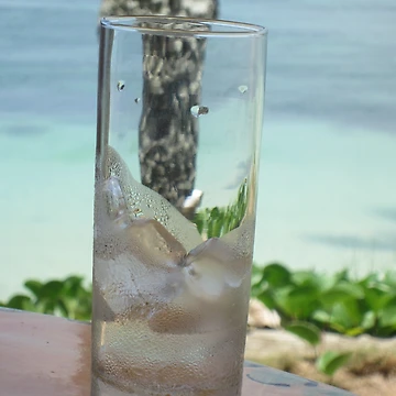 Artwork thumbnail, On The Rocks In Fiji by v-something