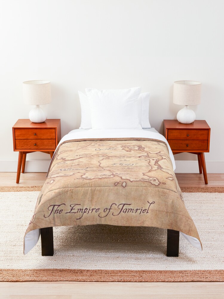 Alternate view of Tamriel Comforter