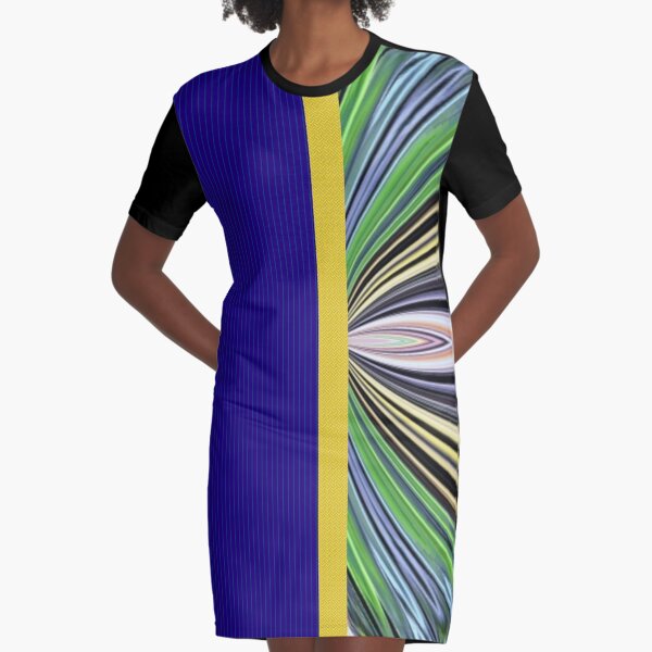 Alas Calientes Graphic T-Shirt Dress