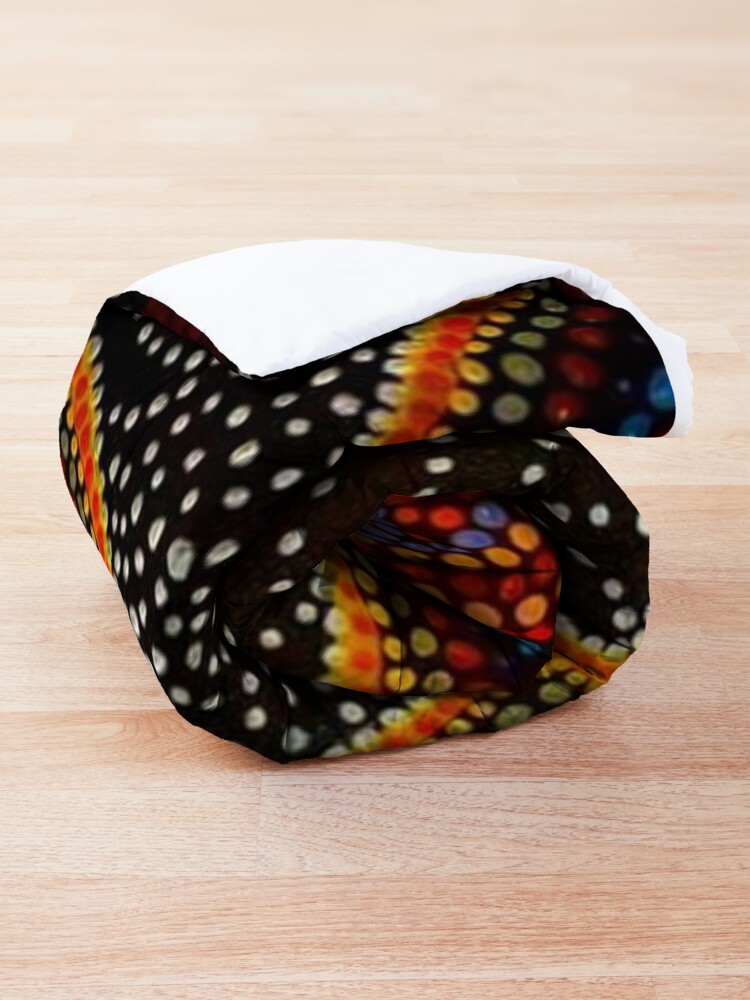 Alternate view of Black cockatoo - dreaming Comforter