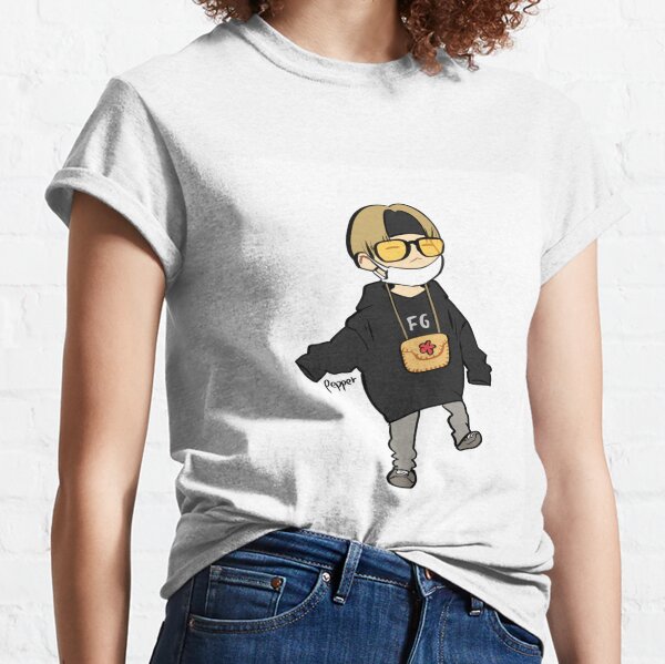 Yoongi on bon voyage cute chibi art Classic T-Shirt