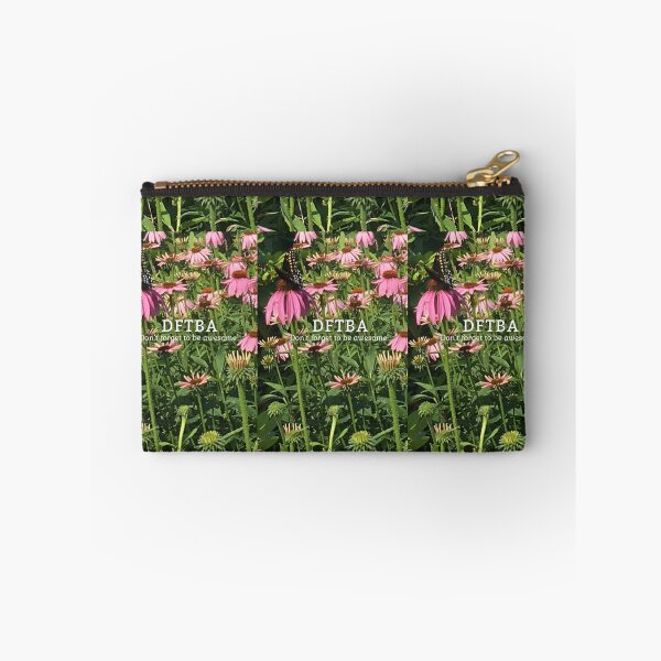 Artikelvorschau, DFTBA mit Schmetterling und Blumen entworfen und verkauft von Amanda1775.