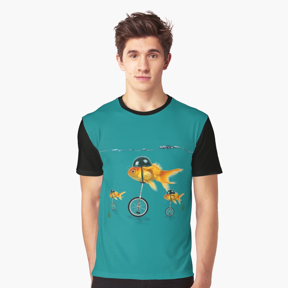 gold fish 3 Graphic T-Shirt