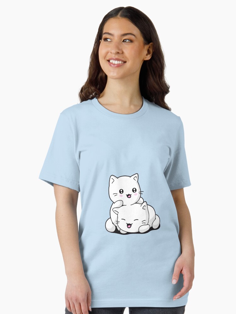 Aperçu 2 sur 7. T-shirt essentiel avec l'œuvre Chaton kawaii créée et vendue par t335.