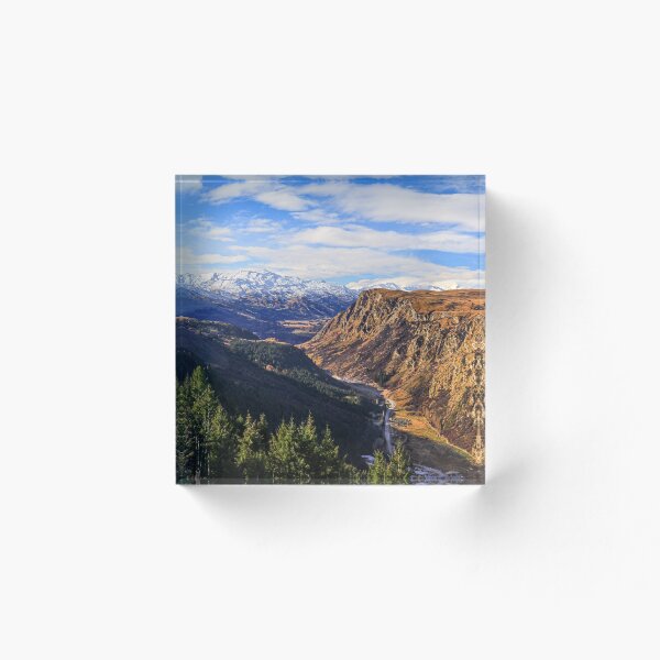 Item preview, A través del valle hasta el pico Coronet designed and sold by StudioEau.