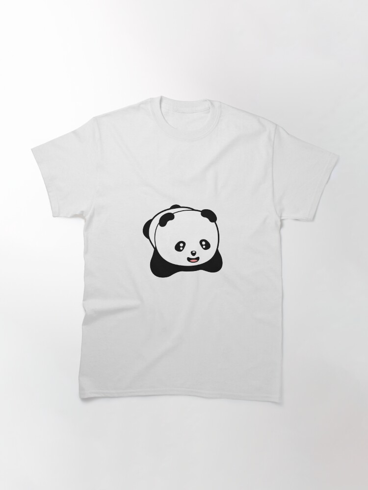 Aperçu 3 sur 7. T-shirt classique avec l'œuvre Panda kawaii rigolo créée et vendue par t335.